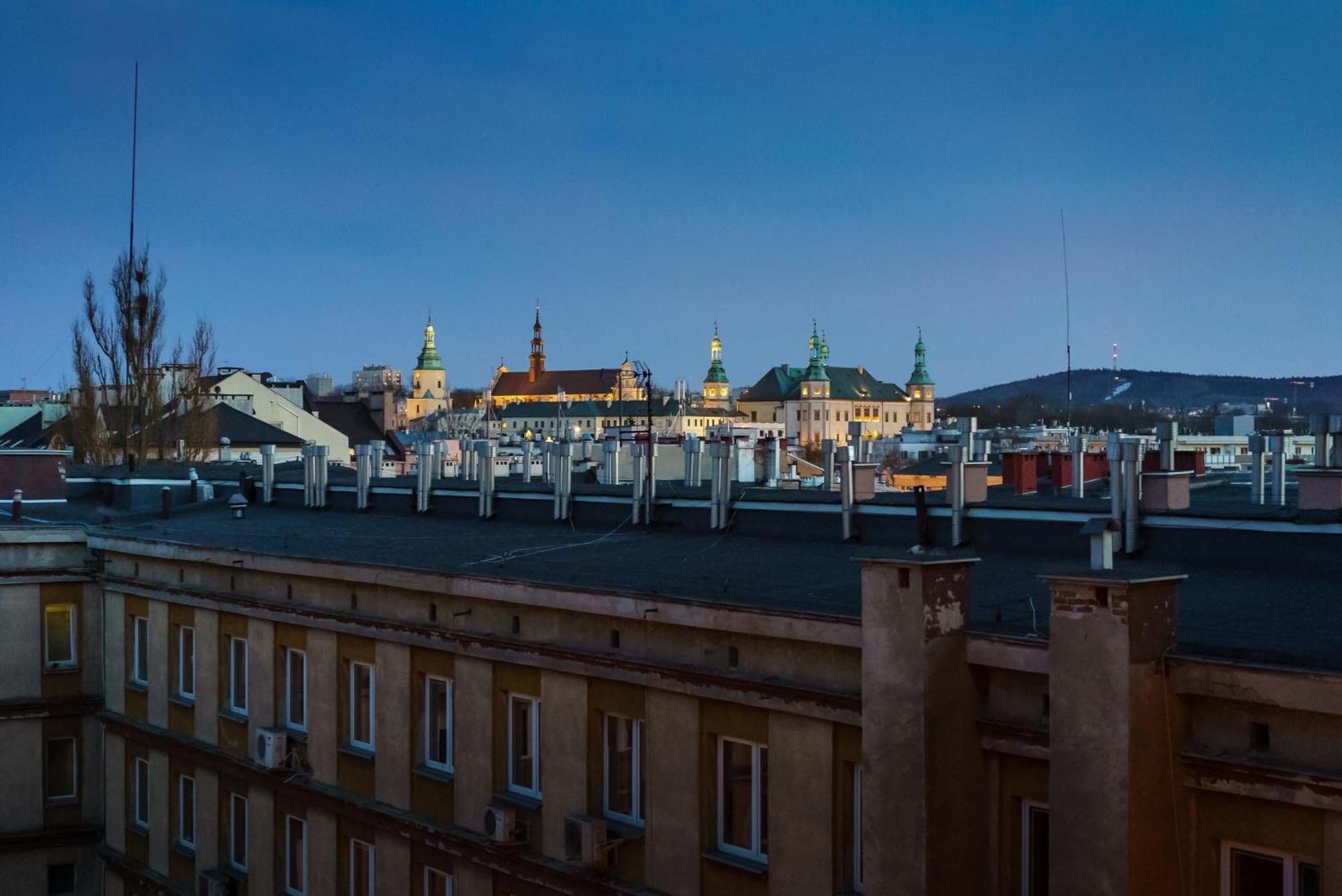 Apartament z tarasem Kielce Kültér fotó